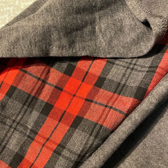 Cardigan - Picture 2 of 2